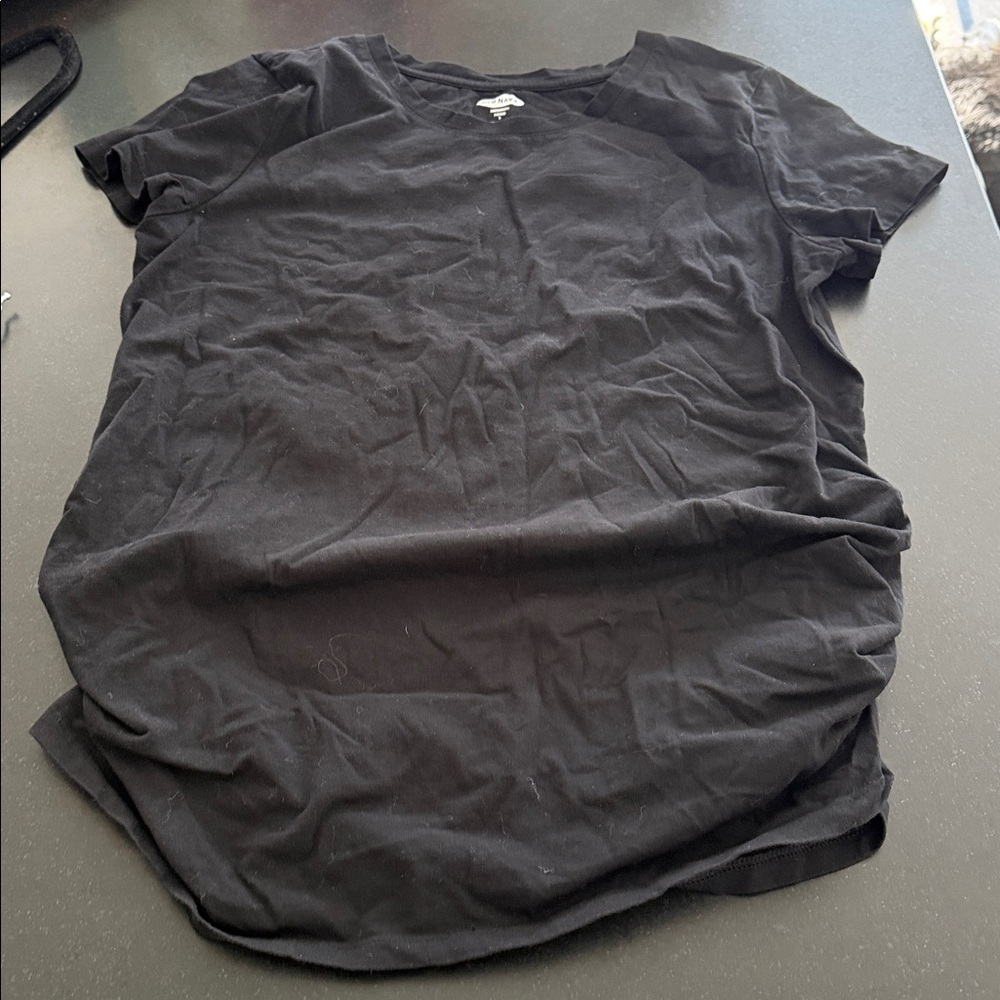 Old Navy Black Short Sleeve Maternity Rouched Tee